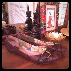 Fossil Brand Leather Buckle Ballet Flats